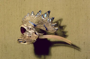 Kamm (Gold, Emaille und Amethyst)
